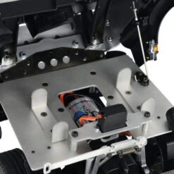 Carson 1:14 Alu MB Arocs Grundplatte/Akkuh. 7 Carson 1:14 Alu MB Arocs Grundplatte/Akkuh. -Tamico 114 alu mb arocs grundplatte akkuh3