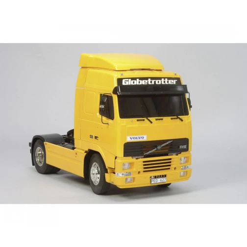 Tamiya Volvo FH12 Globetrotter Bausatz #56312 4 Tamiya Volvo FH12 Globetrotter Bausatz #56312 - Image 2